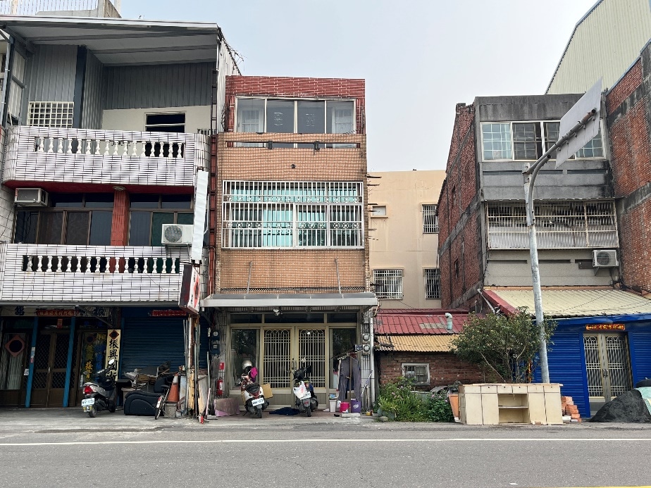 夾縫中的老屋-振興國術館旁